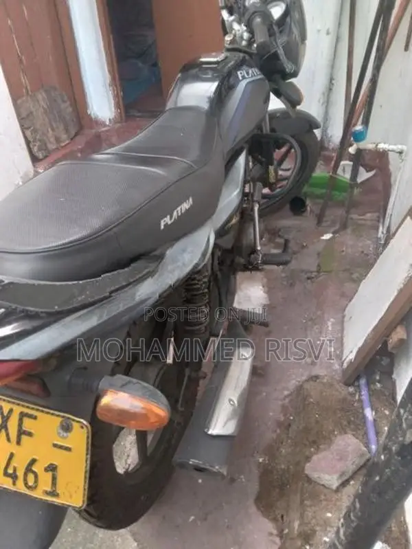 Bajaj Platina 125 2011