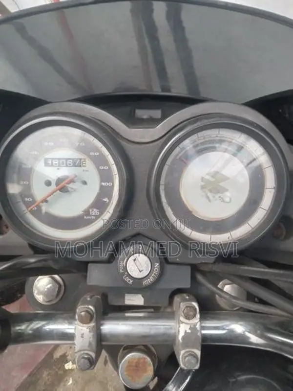 Bajaj Platina 125 2011