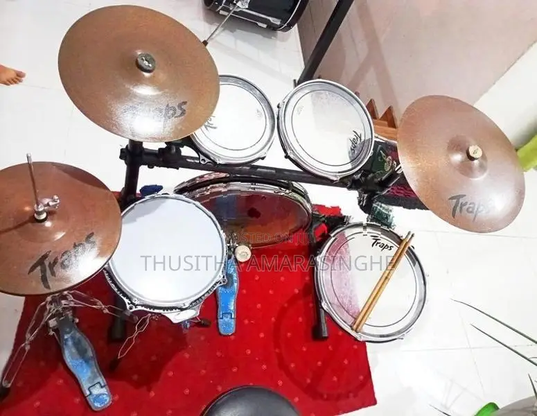 traps flat traveller drum set