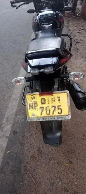 Bajaj Pulsar 150 2013 2012