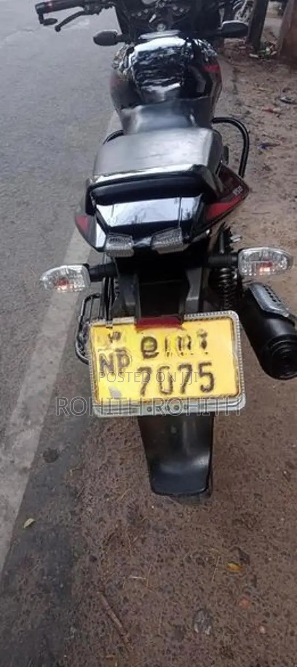 Bajaj Pulsar 150 2013 2012