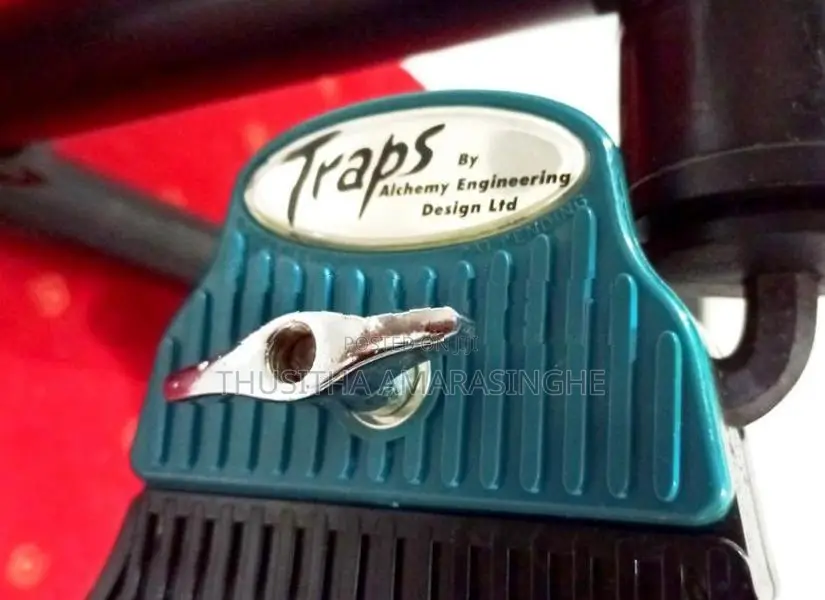 traps flat traveller drum set