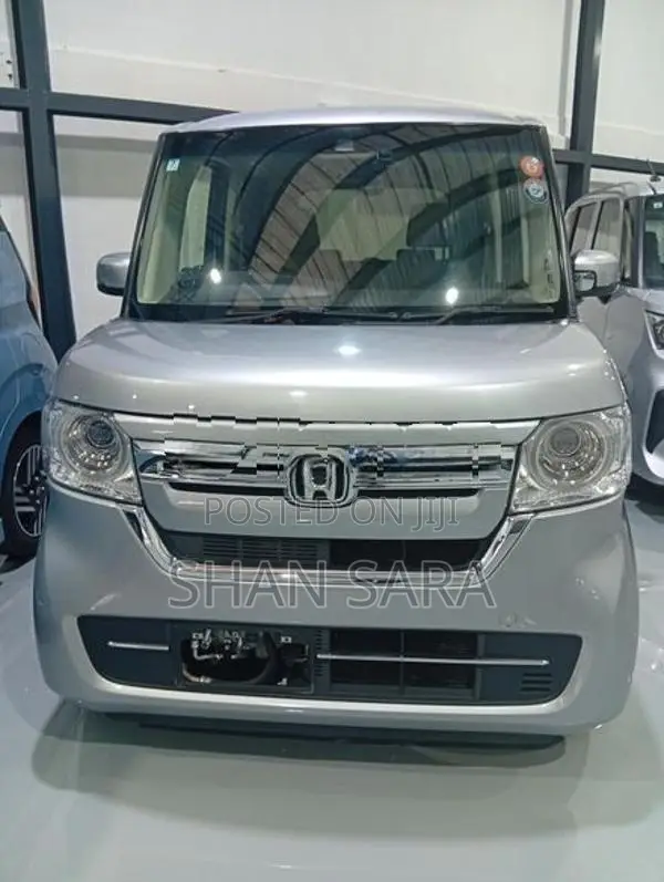 Honda N-Box G 2023