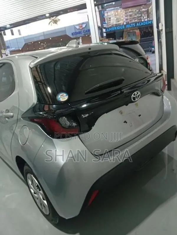 Toyota Yaris X Limited 2023