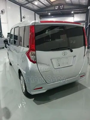 Toyota Roomy X 2024