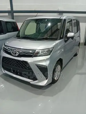 Toyota Roomy X 2024