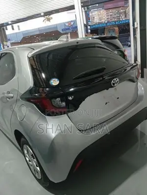 Toyota Yaris X Limited 2023