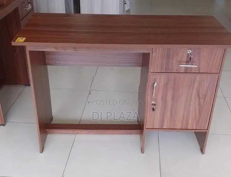 Table 4x2