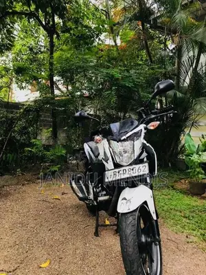 Honda Hornet cb 2017