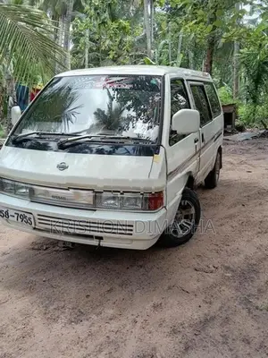 Nissan Largo 1992