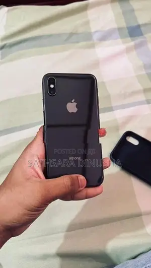 Apple iPhone X (Used)
