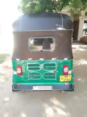 Bajaj RE mannual 2011