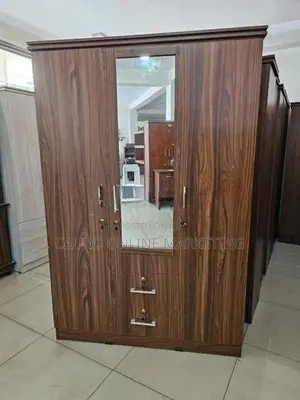 New Melamine 3 Door Cupboard 6*4ft Mirror