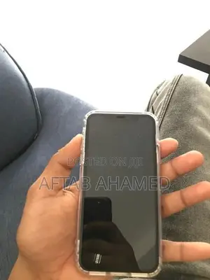 Apple iPhone XS 512 gb (Used)