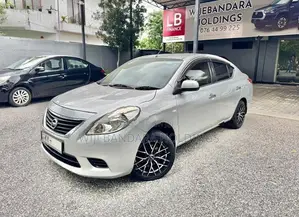 Nissan Sunny N17 ( Japan ) 2014