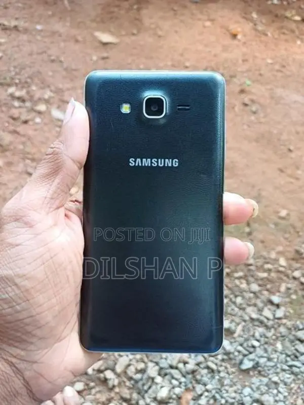 Samsung Galaxy On7 pro (Used)