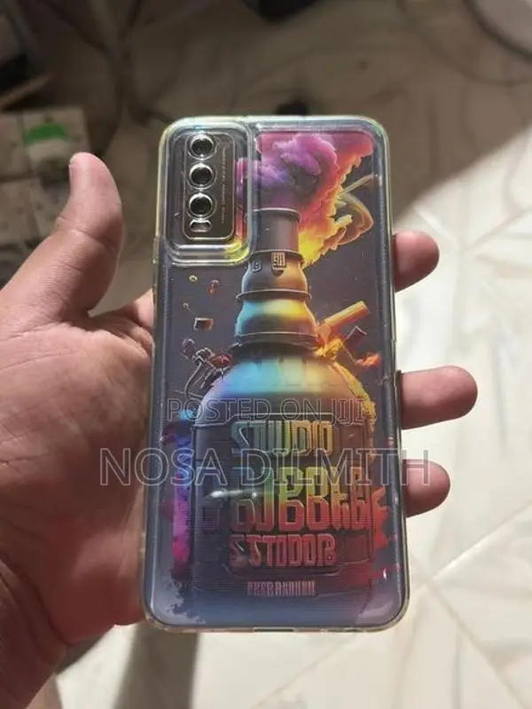 Vivo V20 (Used)