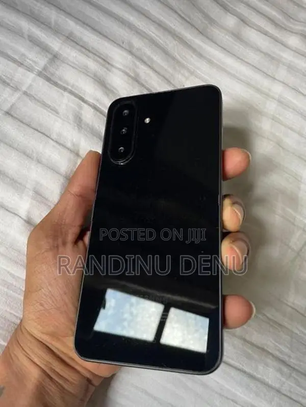 Samsung Galaxy A26 6GB/128GB (Used)
