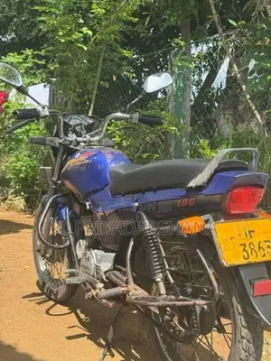 Bajaj Byk 2008