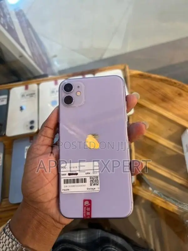Apple iPhone 11 (Used)