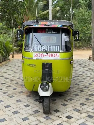 Bajaj RE 1999
