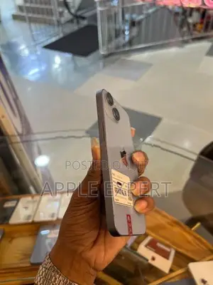 Apple iPhone 14 (Used)
