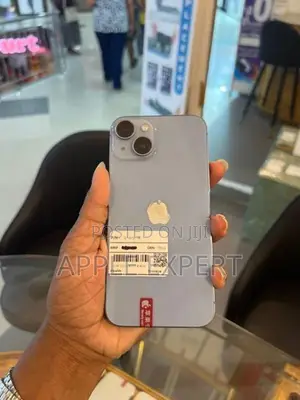 Apple iPhone 14 (Used)