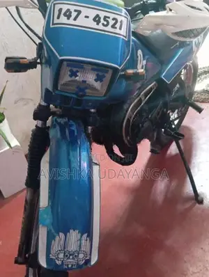 Yamaha DT 2005