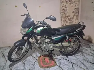 Bajaj Caliber 2004