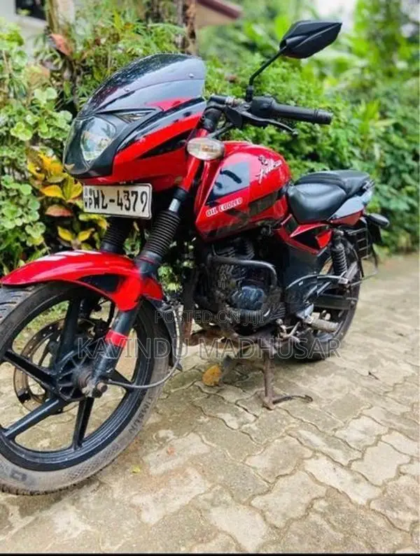 Bajaj Pulsar 180 2010