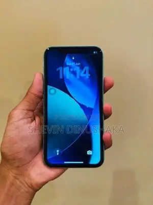 Apple iPhone 11 (Used)