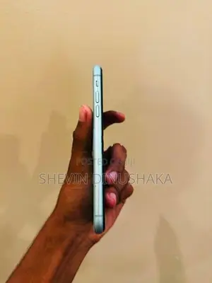 Apple iPhone 11 (Used)