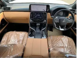 Lexus LX600 2024