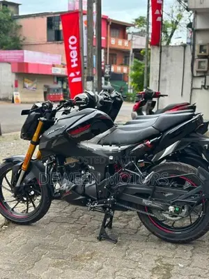 Hero Hunk 160R Brand New 2026