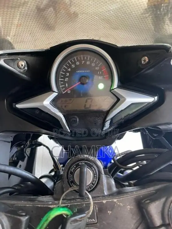 Honda CBR 250R 2015