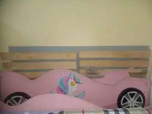 Kid's bed for sale