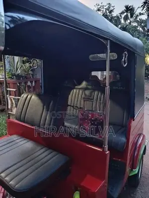 Bajaj RE Three Wheeler 2000