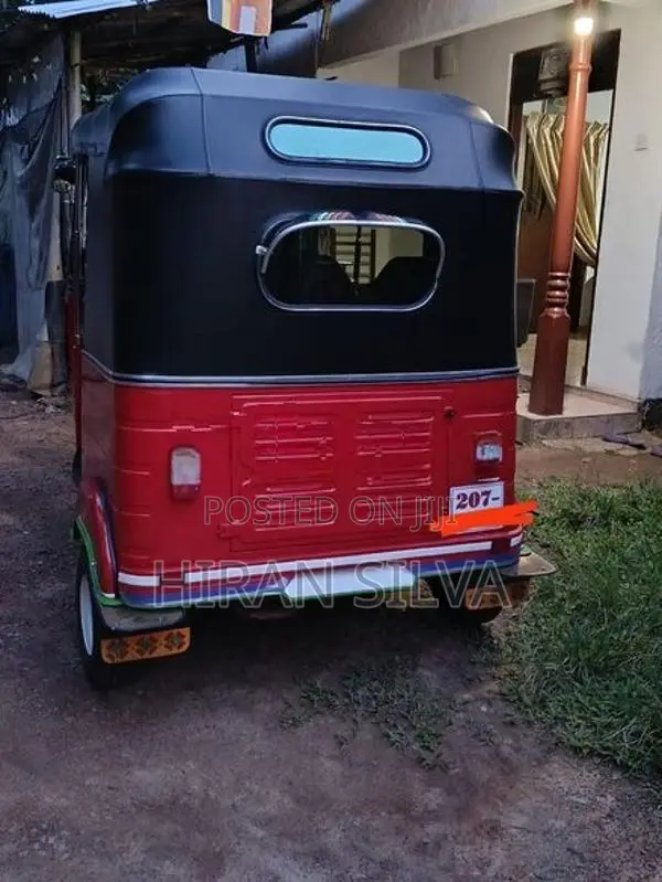 Bajaj RE Three Wheeler 2000