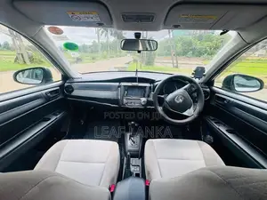 Toyota Axio 2016