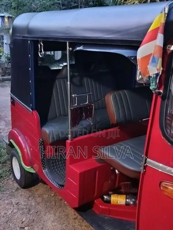 Bajaj RE Three Wheeler 2000