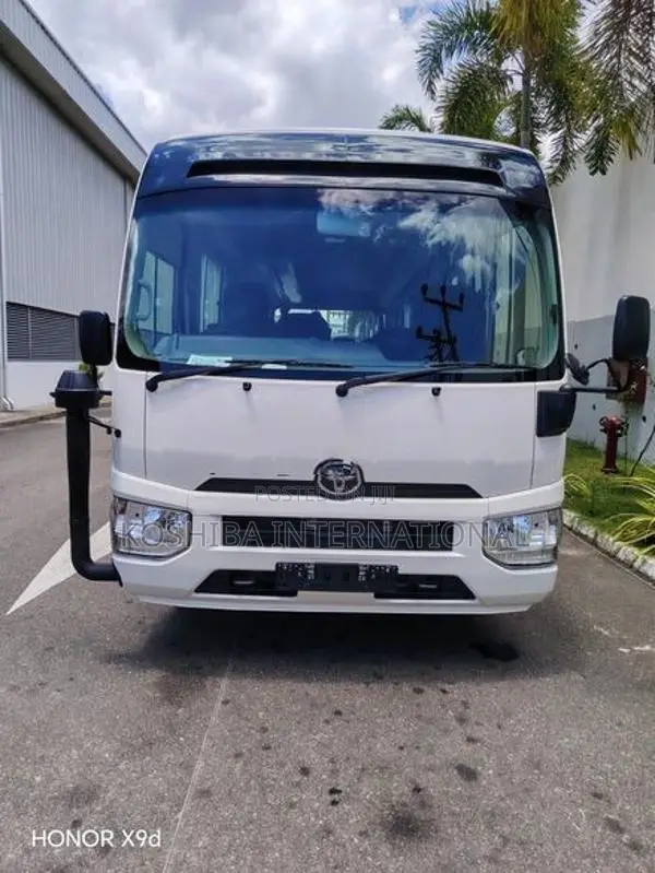 Toyota Coaster 2025