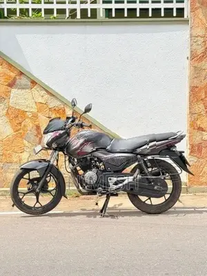 Bajaj Discover 125 2017