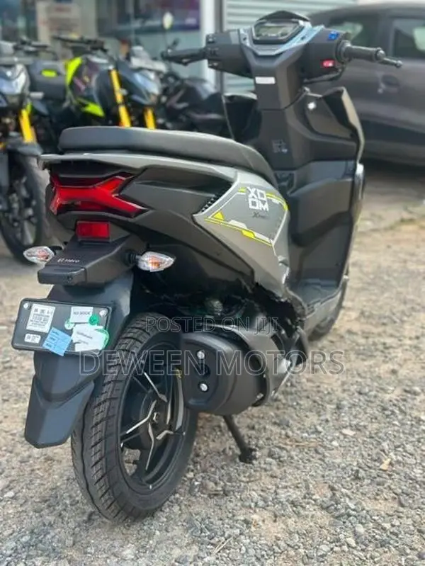 Hero Xoom Combat 2026
