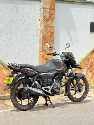 Bajaj Discover 125 2017