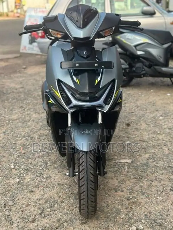Hero Xoom Combat 2026