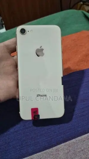Apple iPhone 8 (Used)