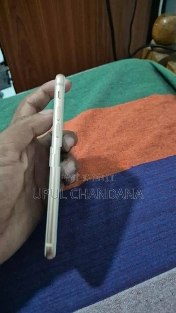 Apple iPhone 8 (Used)