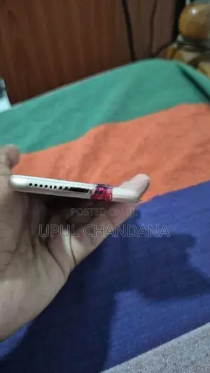 Apple iPhone 8 (Used)