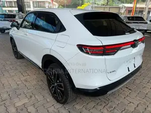 Honda Vezel Z Premium 2026