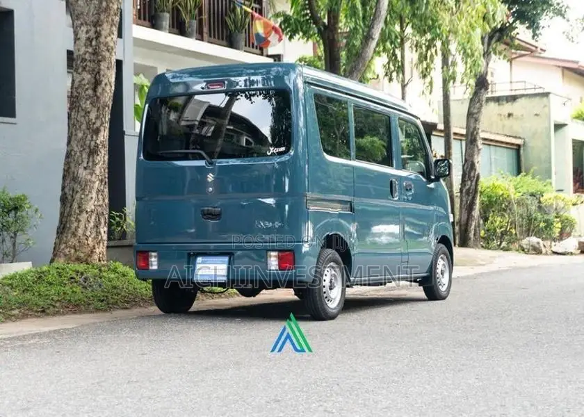 Suzuki Every 2025
